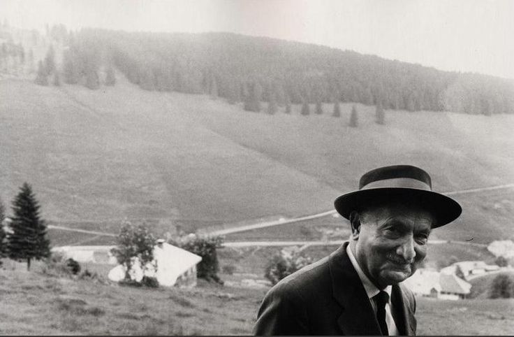 Jezik, pesništvo, boravljenja